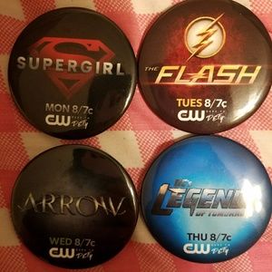 Comic-Con pins [Add on]